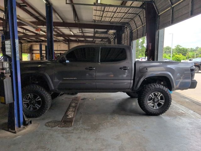 2018 Toyota Tacoma SR5