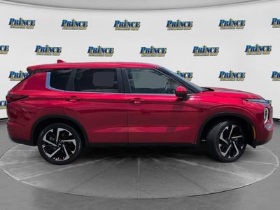 2024 Mitsubishi Outlander SE