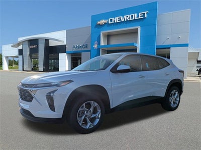 2026 Chevrolet Trax LS