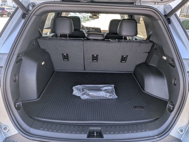 2027 Chevrolet Equinox Base