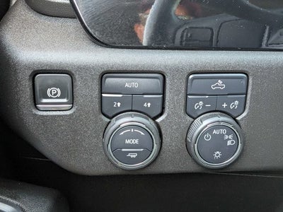 2025 Chevrolet Silverado 1500 LT LT1