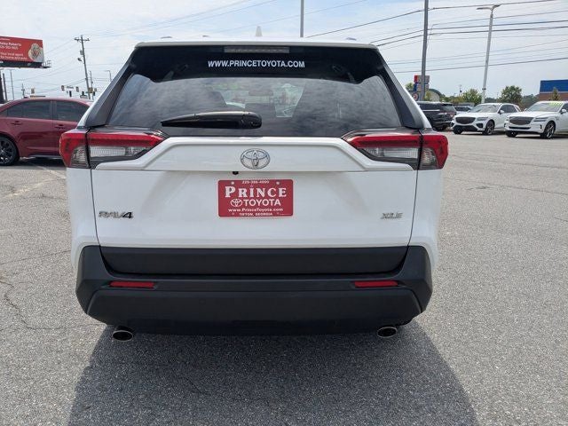 2025 Toyota RAV4 XLE