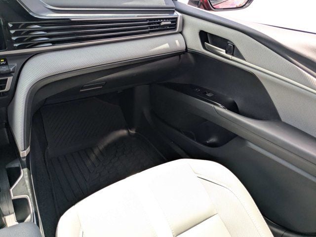 2025 Toyota Camry SE XP STORM