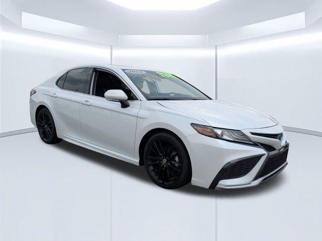 2024 Toyota Camry Hybrid XSE