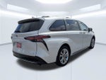 2024 Toyota Sienna Platinum 7 Passenger
