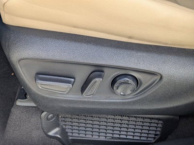 2024 Toyota Sienna XLE 8 Passenger