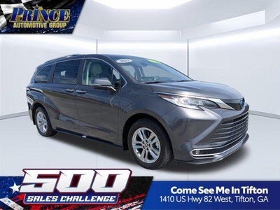 2025 Toyota Sienna Limited 7 Passenger