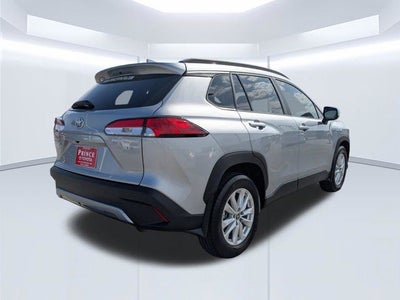 2024 Toyota Corolla Cross LE