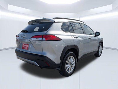 2024 Toyota Corolla Cross LE
