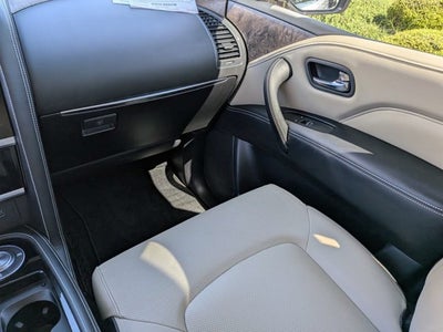 2023 INFINITI QX80 Premium Select
