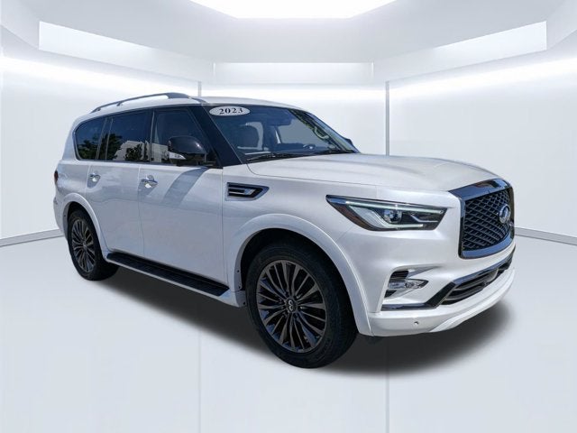 2023 INFINITI QX80 Premium Select