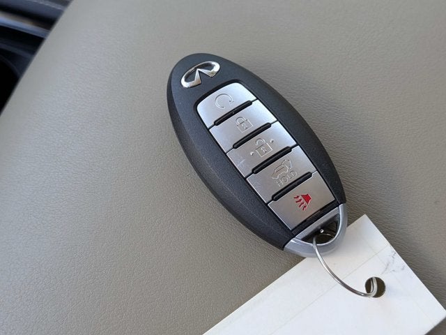 2023 INFINITI QX80 Premium Select