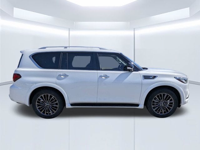 2023 INFINITI QX80 Premium Select