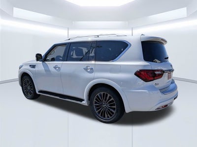 2023 INFINITI QX80 Premium Select