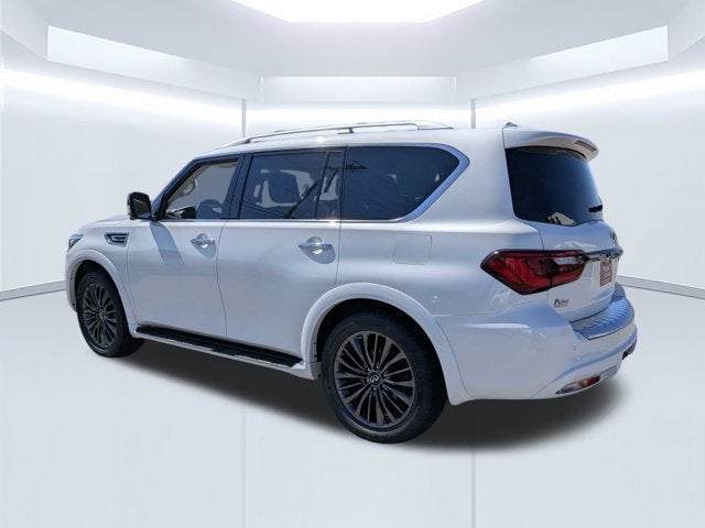2023 INFINITI QX80 Premium Select