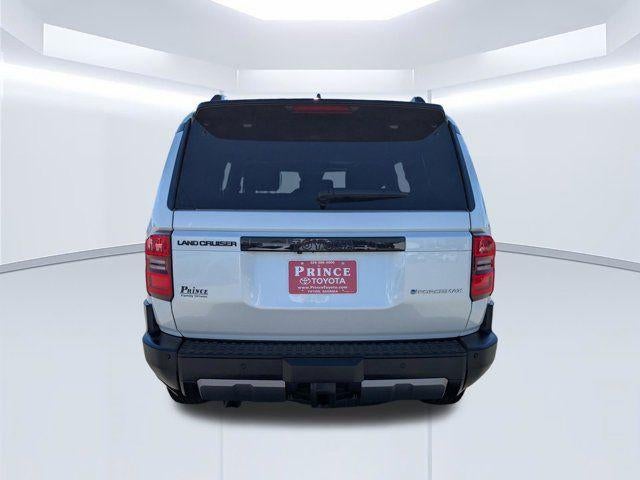 2024 Toyota Land Cruiser Base