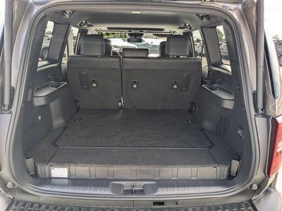 2025 Toyota Land Cruiser Base PREMIUM