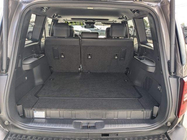 2025 Toyota Land Cruiser Base PREMIUM