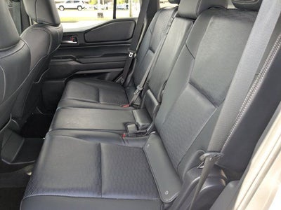 2025 Toyota Land Cruiser Base PREMIUM