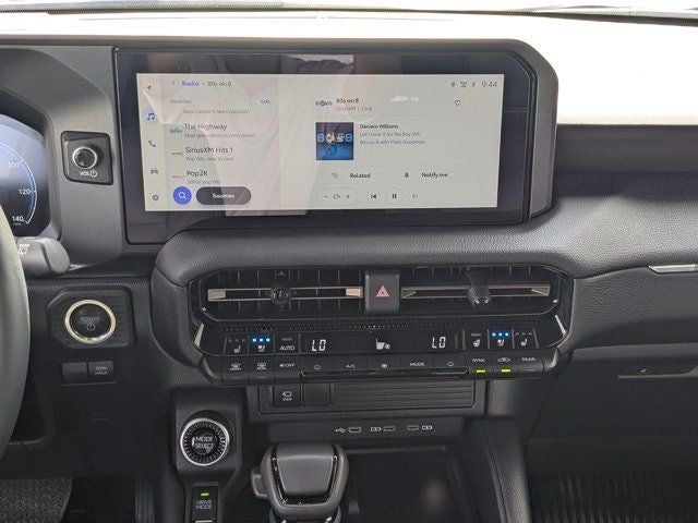 2025 Toyota Land Cruiser Base PREMIUM