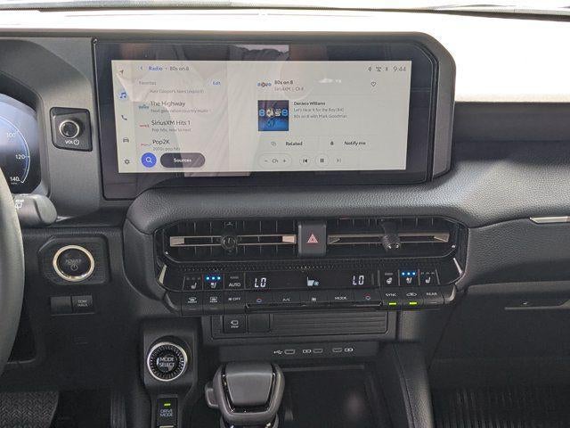 2025 Toyota Land Cruiser Base PREMIUM