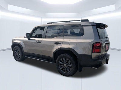 2025 Toyota Land Cruiser Base PREMIUM