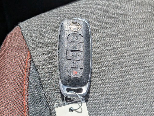 2024 Nissan Versa SR