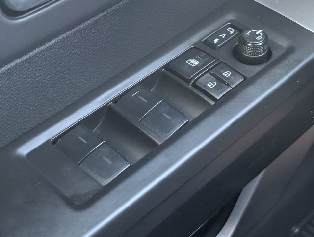 2023 Toyota Sequoia SR5