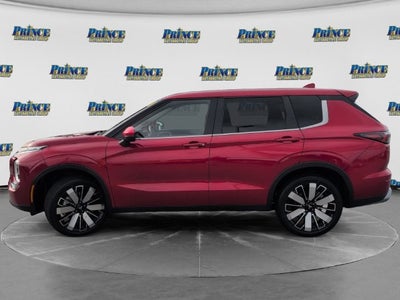 2025 Mitsubishi Outlander SE